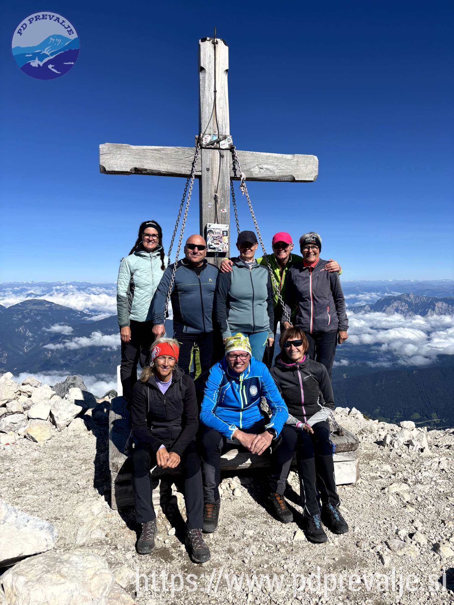 Skupinska slika na vrhu
